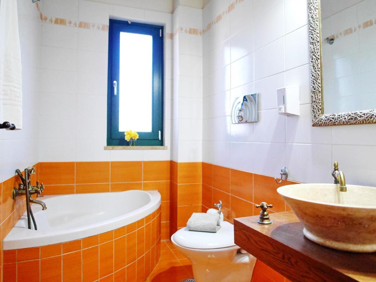 Villa Amvrosia Nr Kalives Crete Armenoi  Экстерьер фото