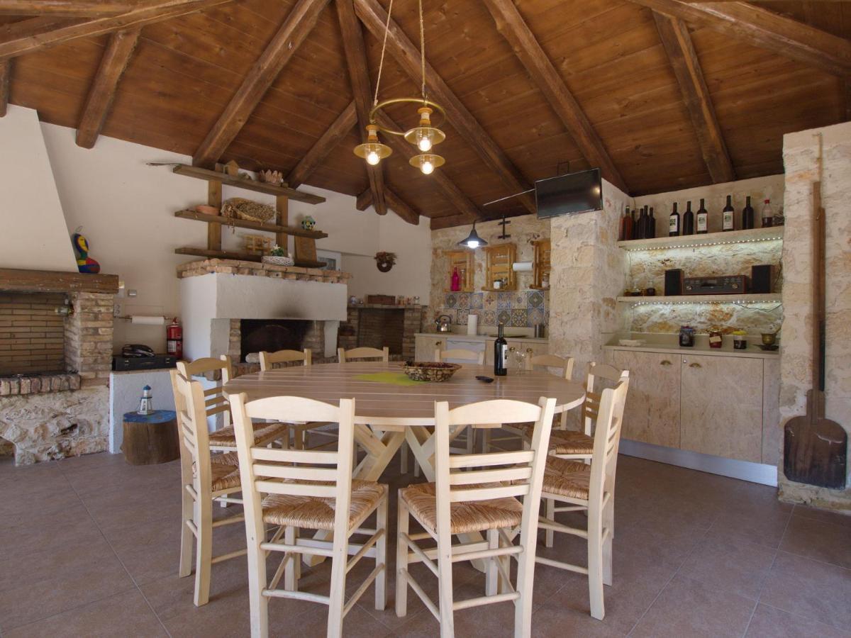 Villa Amvrosia Nr Kalives Crete Armenoi  Экстерьер фото